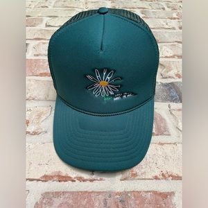 MAYBE TOMORROW LOVES ME…LOVES ME NOT… “Daisy” SnapBack Trucker Hat Size OS